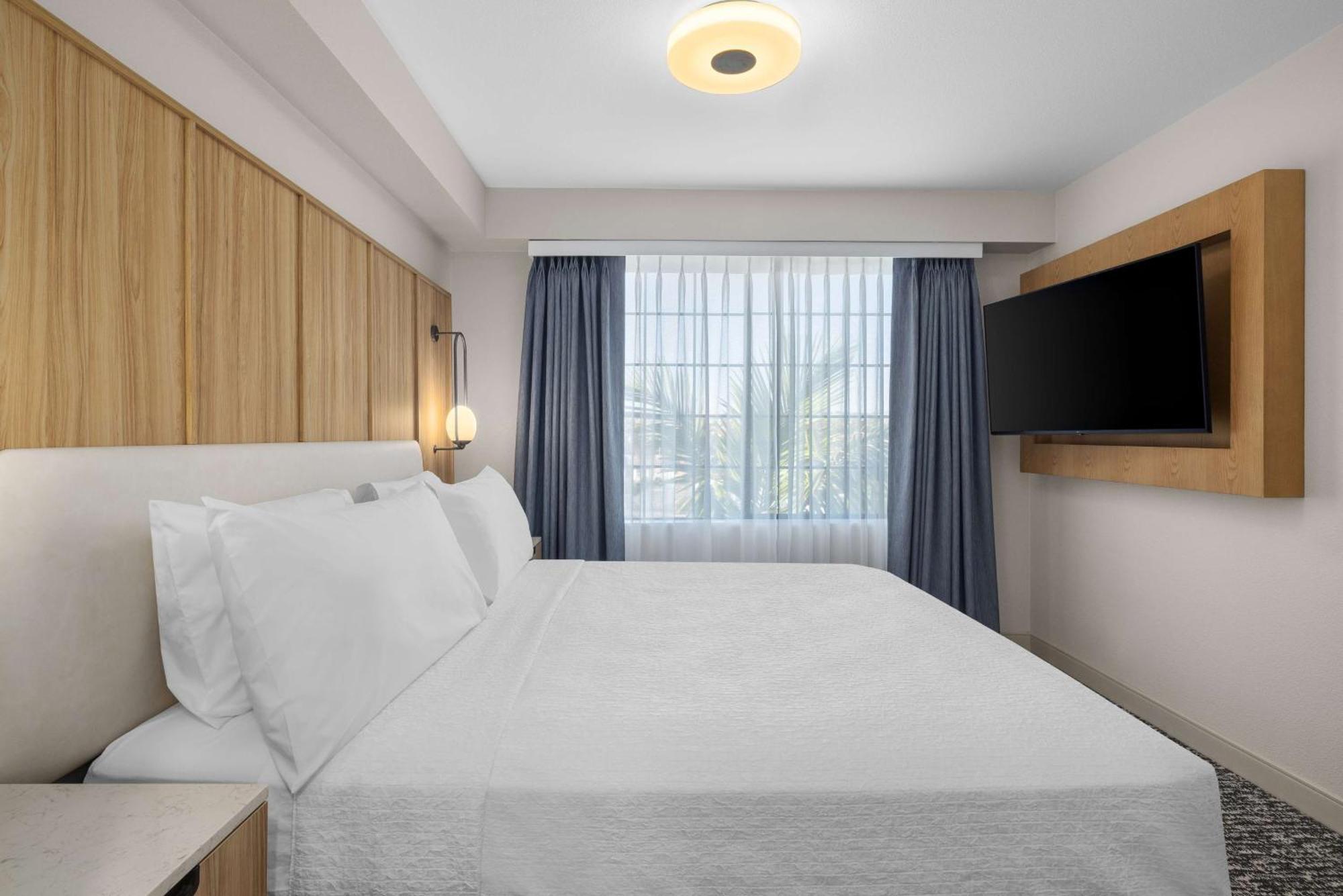 โฮมวูด สวีท ฮิลตัน ซานดิเอโก แอร์พอร์ต-ลิเบอร์ตี้ Hotel ภายนอก รูปภาพ